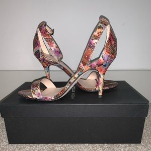 Pelle Moda Kacey Sandal High Heel